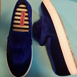 Betsey Johnson blue suede loafers with fuzzy balls
